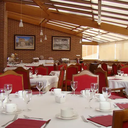 Ii 카스티야스 아빌라 4* Ávila