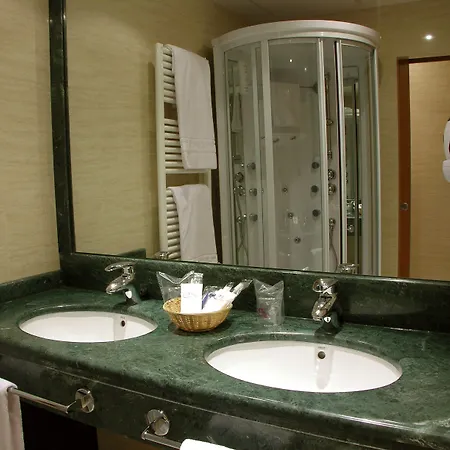 Ii Castillas Hotel 4*