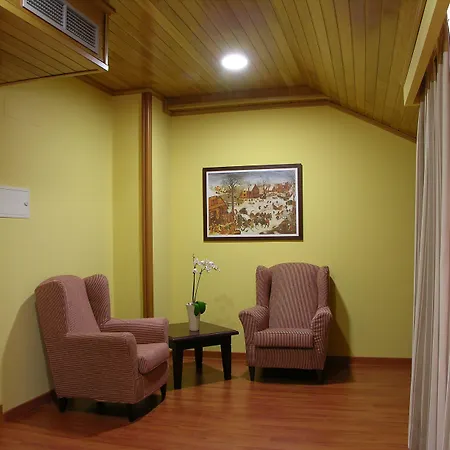 Hotel Ii Castillas 4*