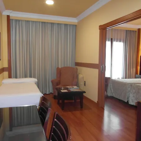 Ii Castillas Hotel 4*