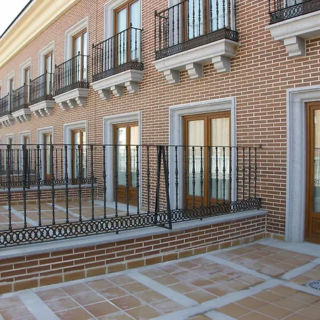 Ii Castillas Otel Ávila