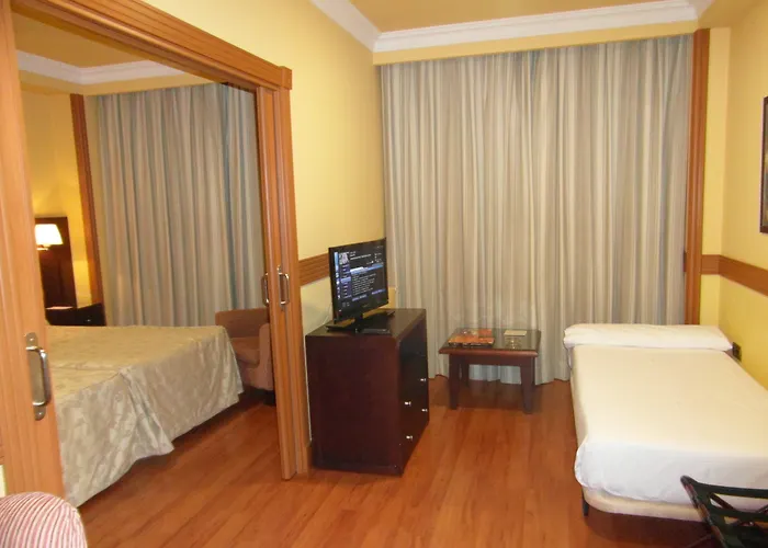 阿维拉城堡二号酒店 酒店