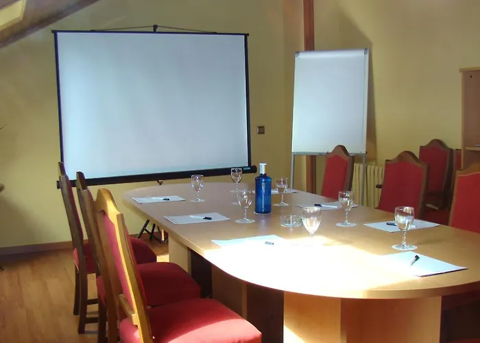 阿维拉城堡二号酒店 酒店 Ávila