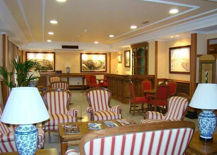 阿维拉城堡二号酒店 酒店 Ávila