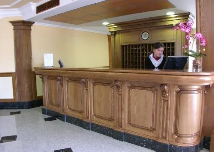 阿维拉城堡二号酒店 酒店 4*