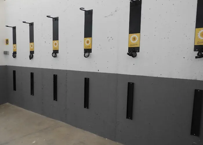 阿维拉城堡二号酒店 4* Ávila